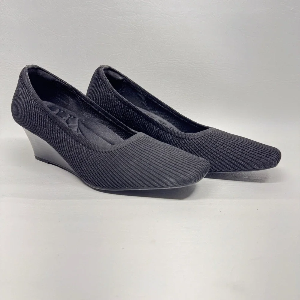 Vivaia‎ Wedge Pumps Womens 41 Black Knit Square Toe Sustainable Comfortable Chic
